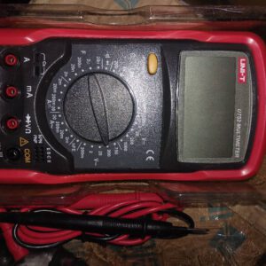 Multimètre UNI-T UT52