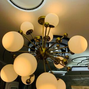 Lustre design boules blanches (style sputnik)