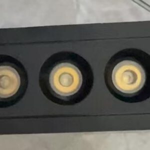 Spot LED linéaire encastrable 5 têtes