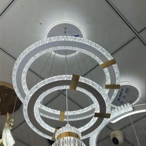 Suspension anneau cristal avec globe LED
